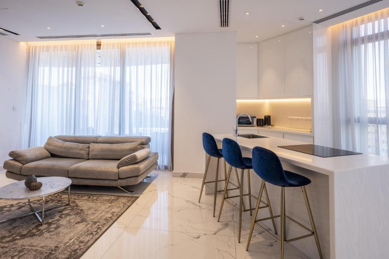 360 Nicosia - 1 Bedroom Luxurious Residence 외부 사진